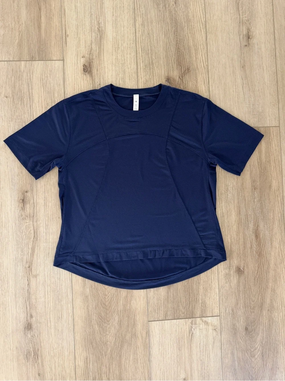 lululemon athletica Women’s Short Sleeve Performance Tee - Navy Blue